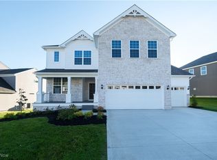 3829 Jacobs Ln, Green, OH 44685