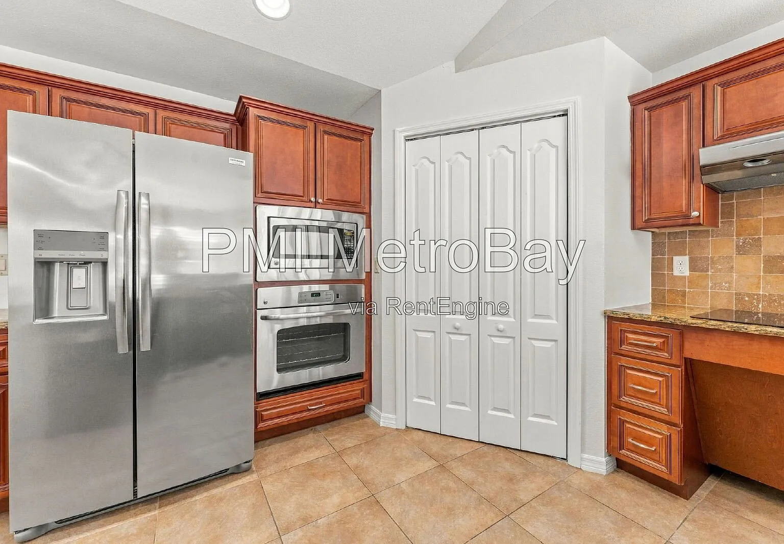 4 bed, 2.0 bath, 2175 sqft, $2,500 — Photo 4