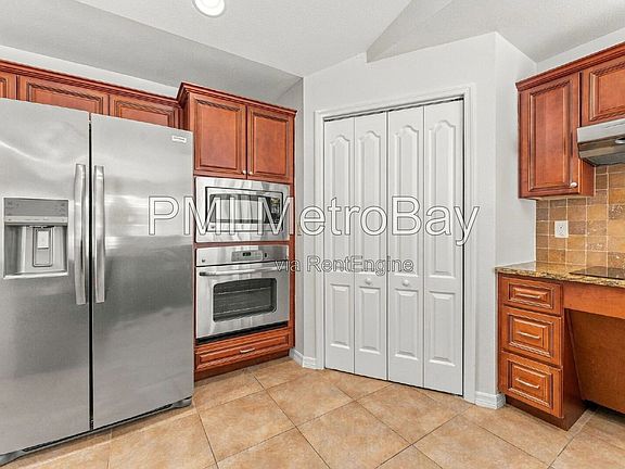 4th image of 9232 Jena Rd