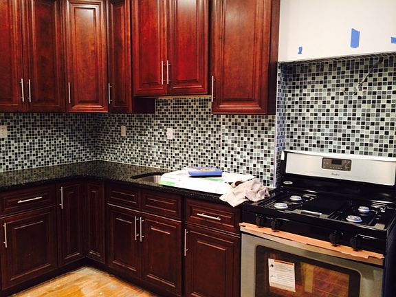 2nd image of 217 E 120th St APT 3