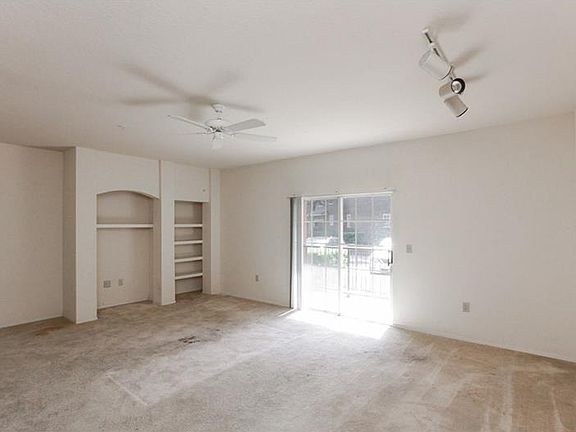 5th image of 107 Vista Verdi Cir Unit 101