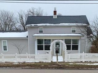 312 S Main St, Pleasantville, OH