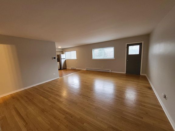 2nd image of 1794 E Oakton St #202