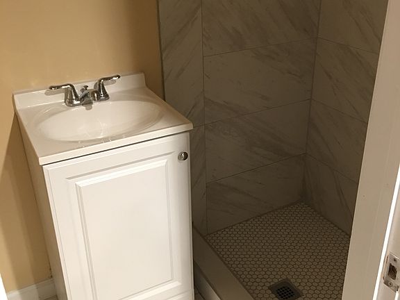 3rd image of 201 Devereaux Ave #1