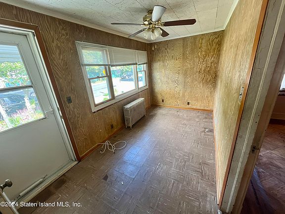 2nd image of 138 Kingdom Ave
