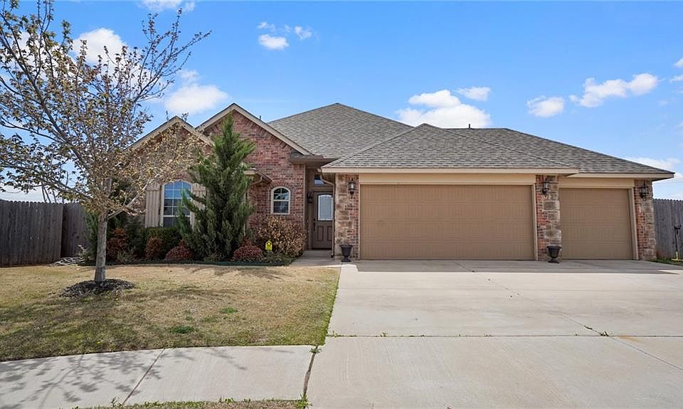 1st image of 13700 Stag Ct
