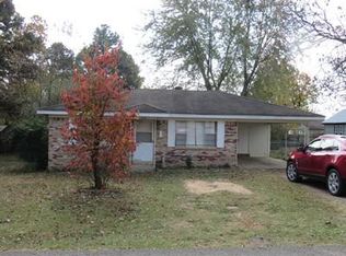 1705 W Taylor St, Clarksville, AR 72830
