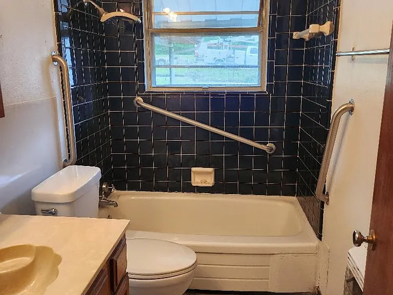29 Baltimore St — Photo 8