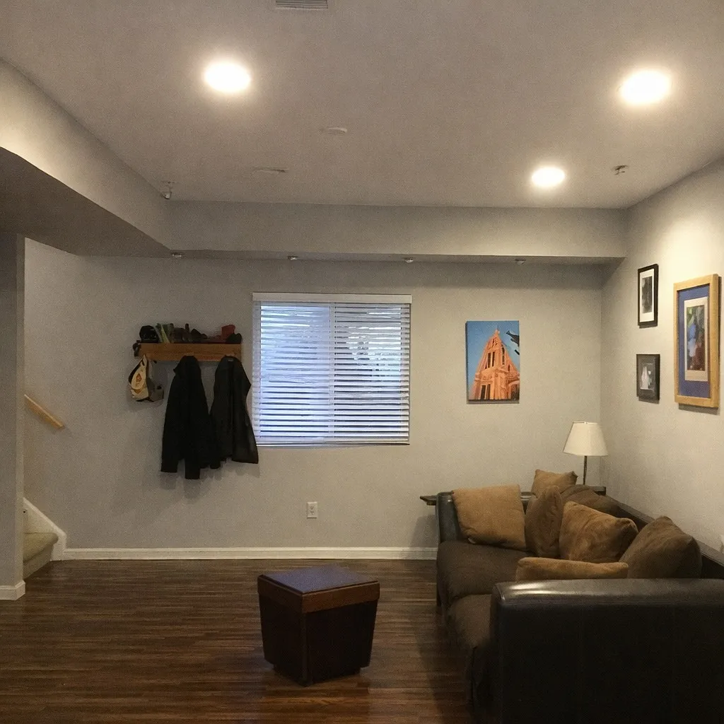 Family room - 8049 E 28th Pl #B