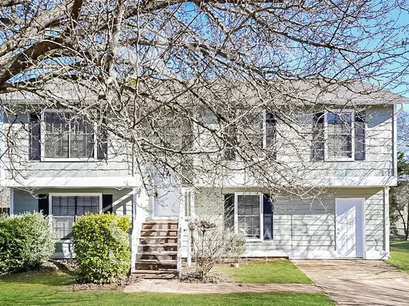 6698 Bent Creek Dr, Rex, GA 30273