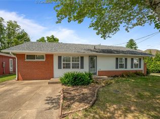 5996 E Pea Ridge Rd, Huntington, WV 25705