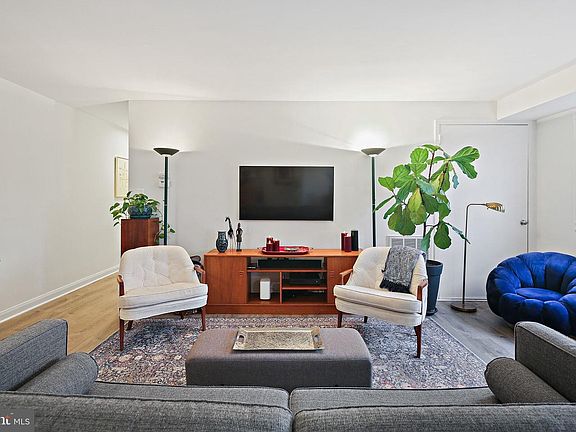 5th image of 3355 University Blvd W #T-2