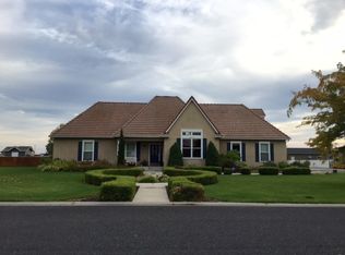 11901 Ridge View Dr NE, Moses Lake, WA 98837