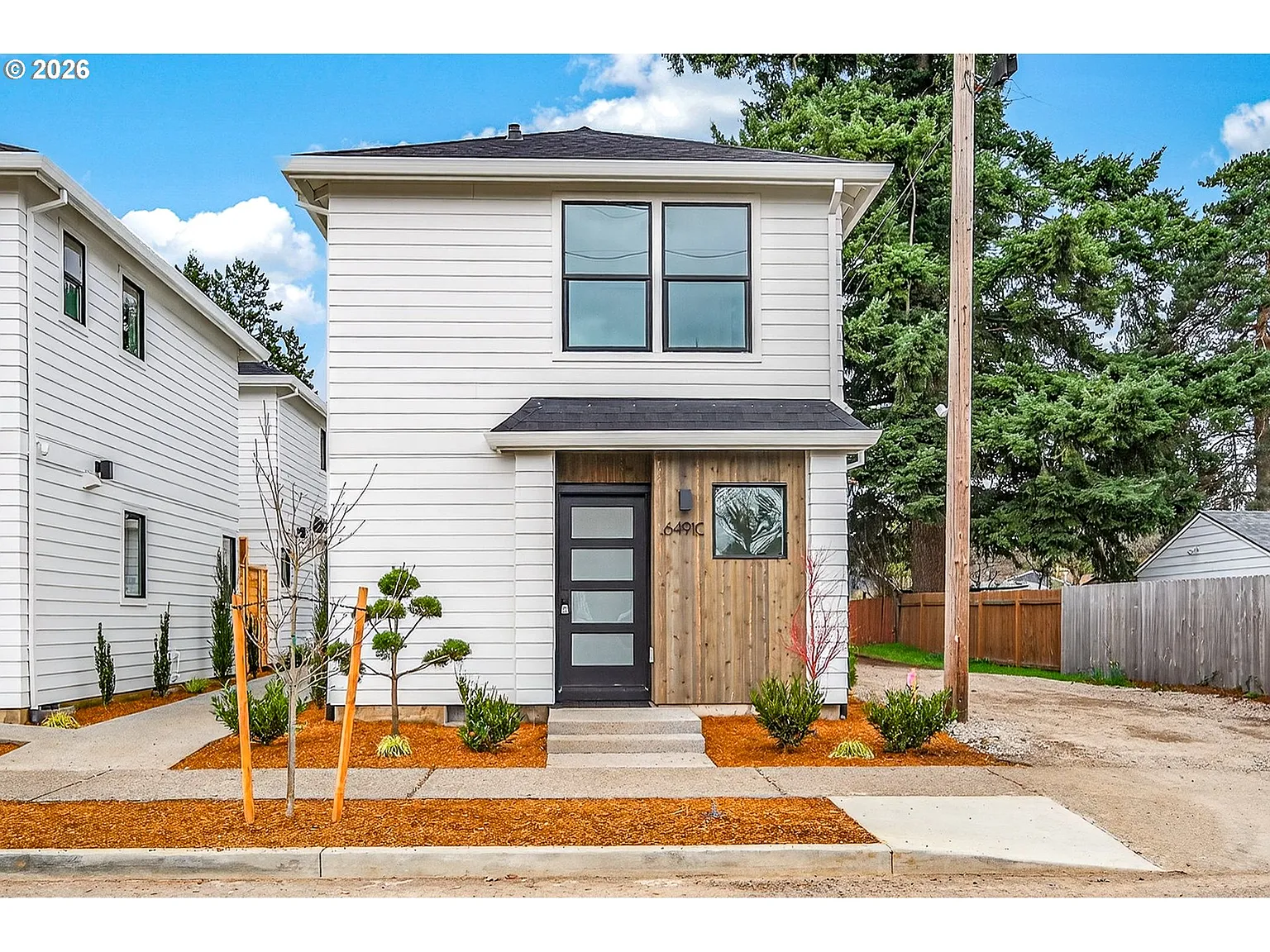 6491 SE Ramona St #C photo 1