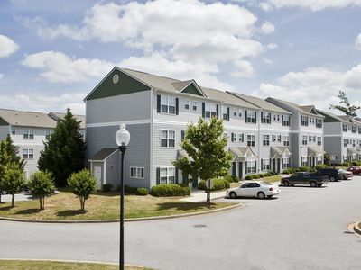 116 University Village Dr APT D, Central, SC, 29630