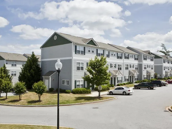 116 University Village Dr APT D, Central, SC 29630