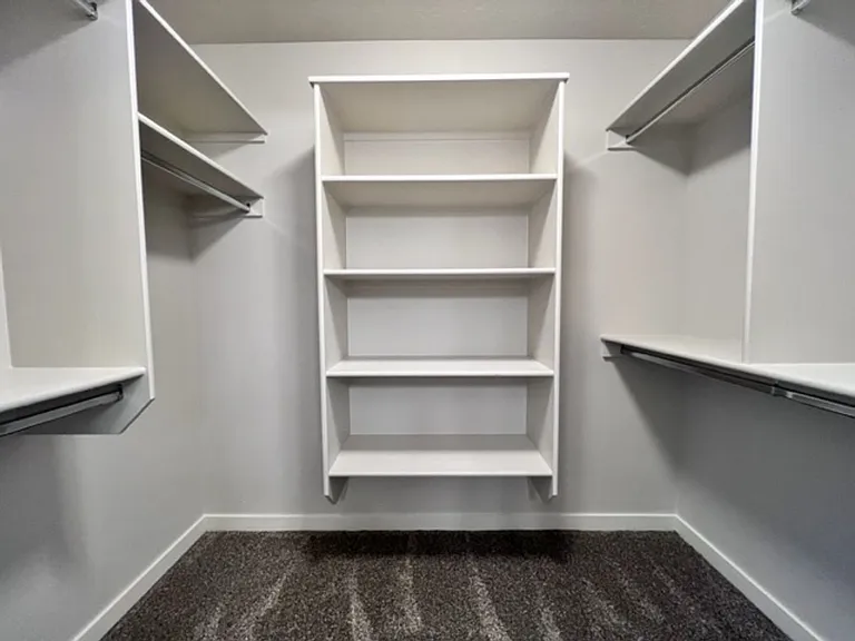 3121 N Lochness Ave — Photo 34