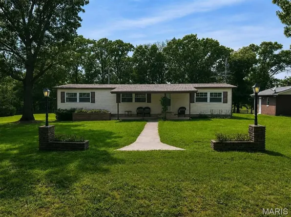 13755 State Route C, Newburg, MO 65550