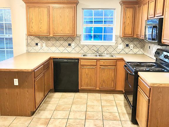 Kitchen view with plenty of counter space.