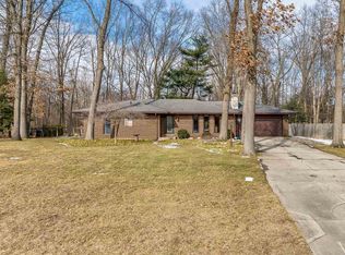 30949 Woods N Water Dr, Elkhart, IN 46517