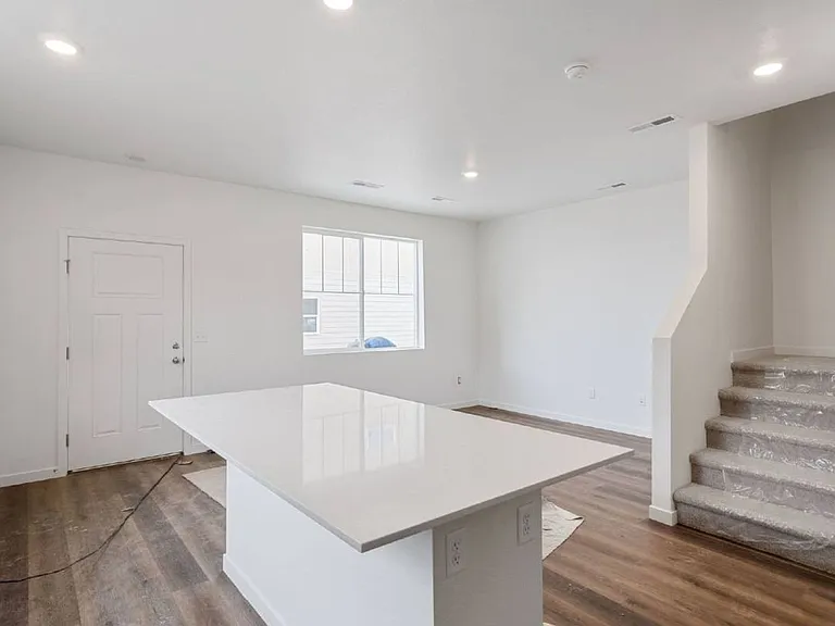 298 Cardinal St — Photo 5