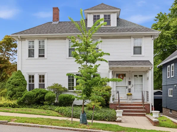 131 Highland Ave #1, Arlington, MA 02476