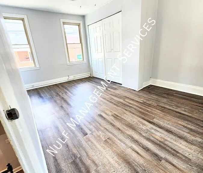 4505 Davison St — Photo 6