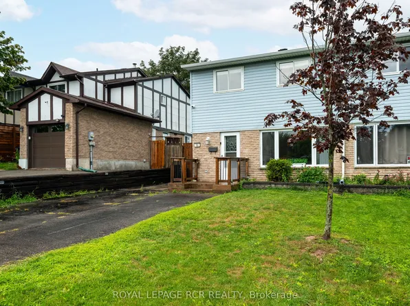 19 Oxford St, Orangeville, ON L9W 3P3