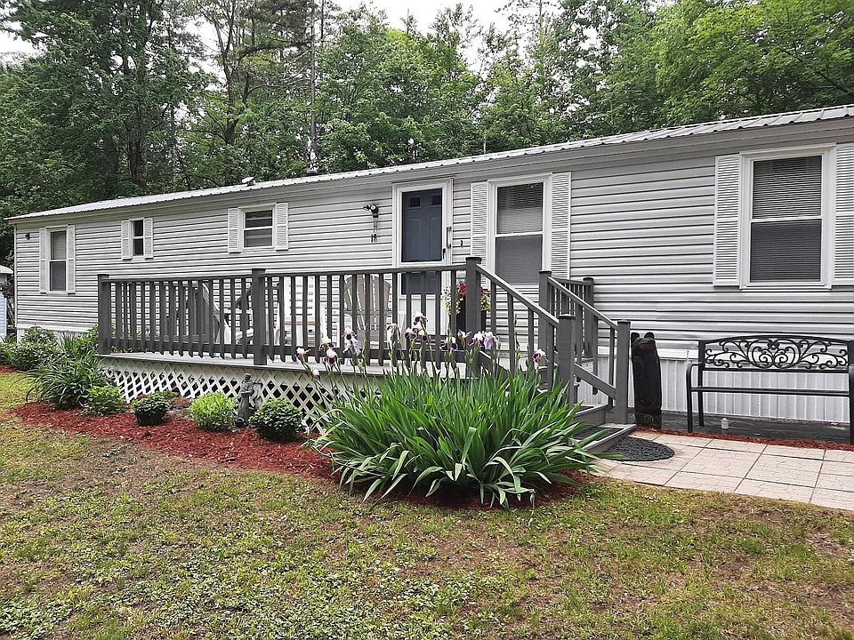1st image of 15 Loon Mountain Lane