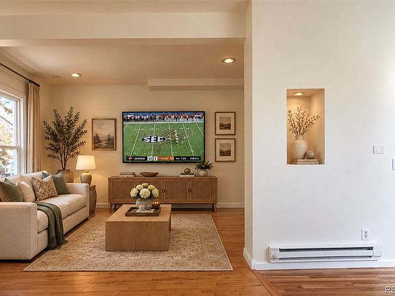 2nd image of 1024 Lipan Street