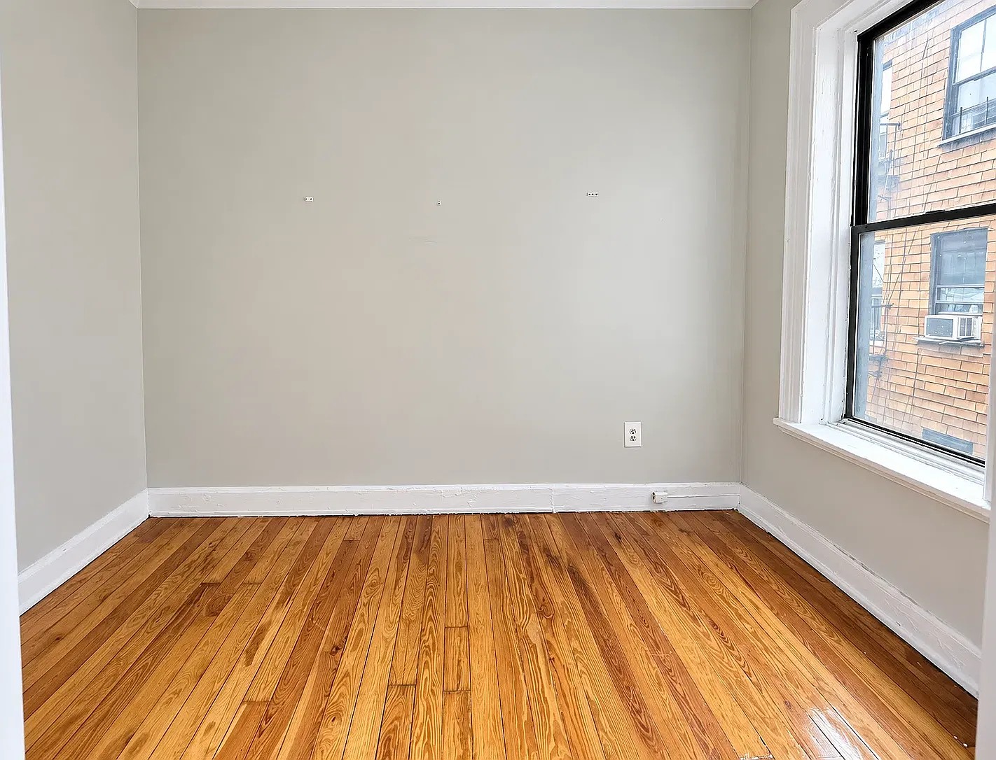 232 Meserole Street — Photo 3