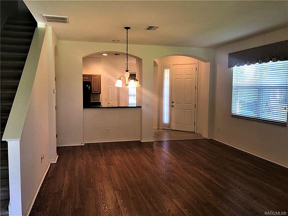 4th image of 1575 W Sweet Oaks Ct