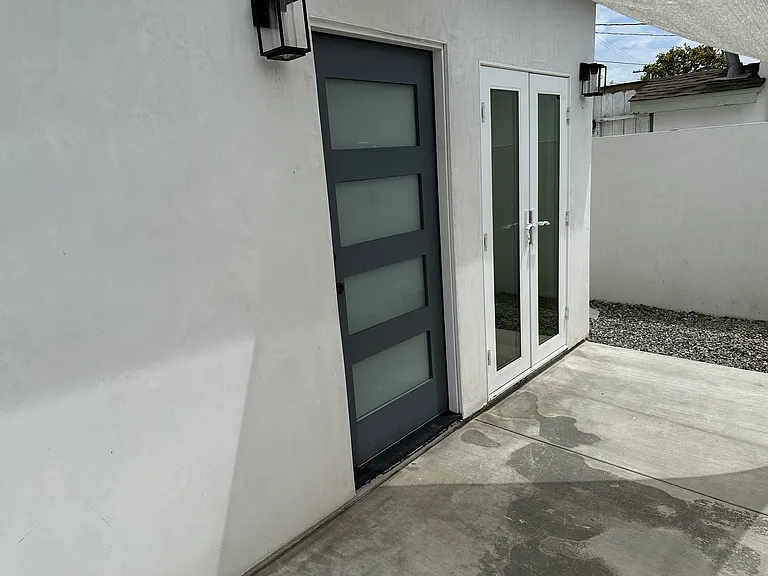 4104 Michael Ave — Photo 9