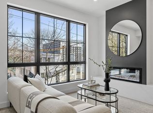 131 5th St #4, Cambridge, MA 02141