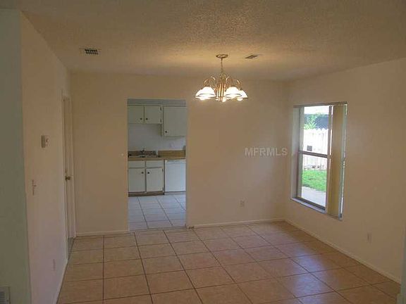 5th image of 3215 Pinto Dr