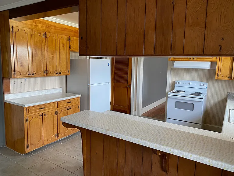 6909 White Horse Rd — Photo 5