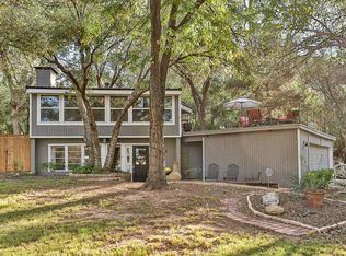 58 E Lakeshore Dr, Ransom Canyon, TX 79366