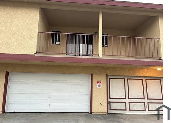 8631 Rose St — Photo 2