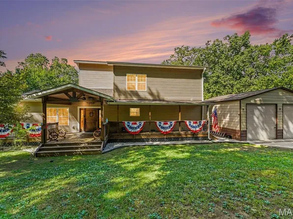 10421 Apke Ln, Catawissa, MO 63015