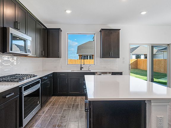 Patterson Ranch - Colton Interior Image 4