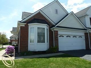 4th image of 41860 Brownstone Dr #1