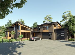 62581 Mount Hood Dr, Bend, OR 97703