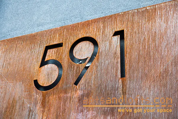 Sold by aptsandlofts.com | media 20