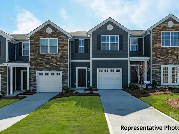 529 Trading Post Ln, York, SC 29745