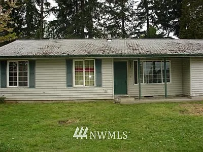 616 Roswell Drive photo 1