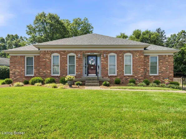 3425 Westwood Farms Dr, Louisville, KY 40220
