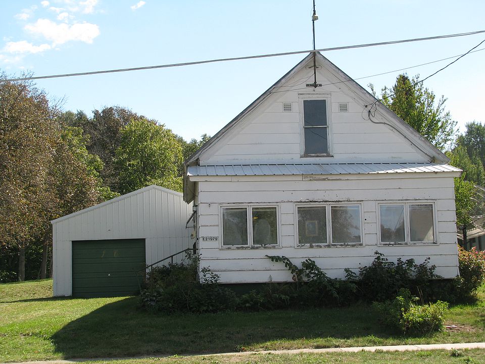 1st image of 21979 E Everett St
