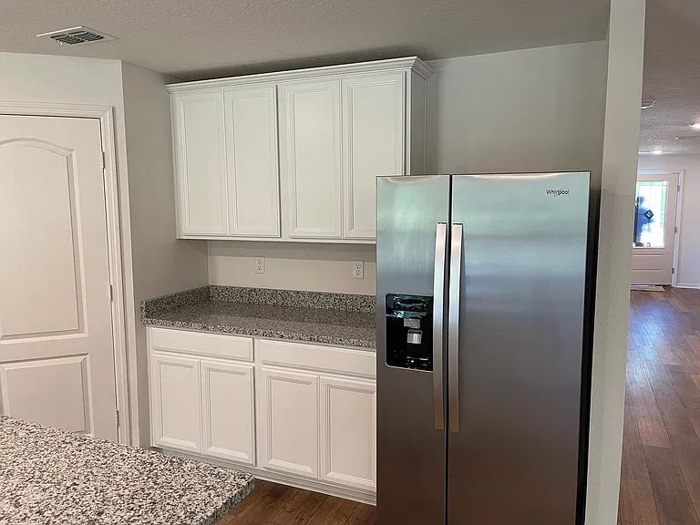 75 Raleigh Dr — Photo 15