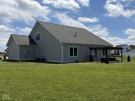 5th image of 6804 Sunflower Ct