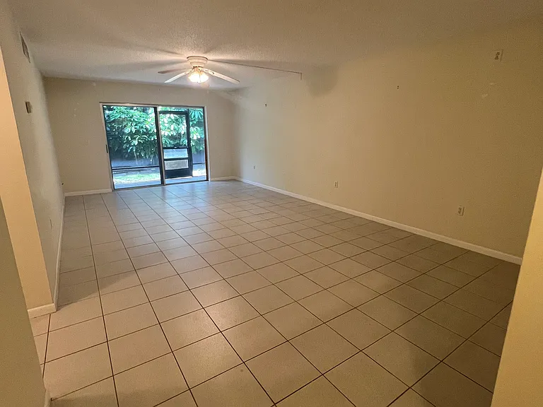 800 Coquina Ln #105 — Photo 7